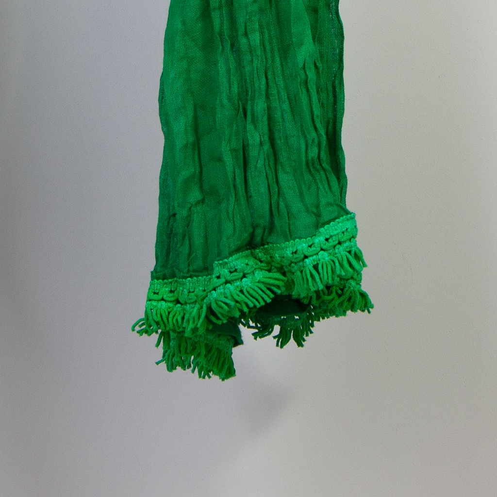 Indian Cotton Crinkle Scarf Green with tassel detail - Image 2