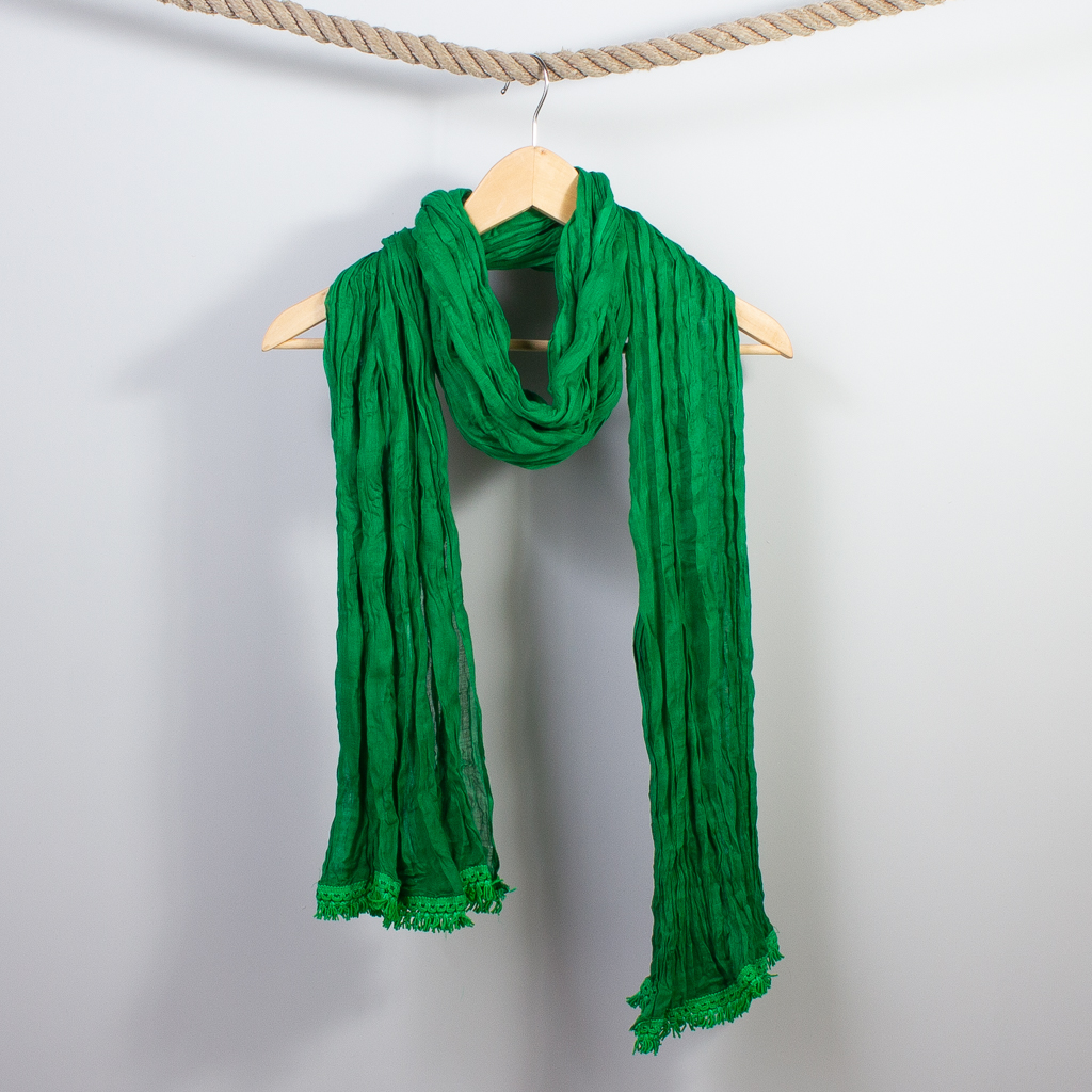 Indian Cotton Crinkle Scarf Green with tassel detail